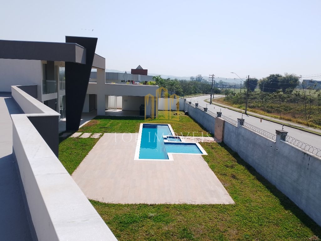 Exclusiva Residência Térrea de Alto Padrão no Condomínio Mont Blanc Luxo, Sustentabilidade e Conforto em 1.200m²