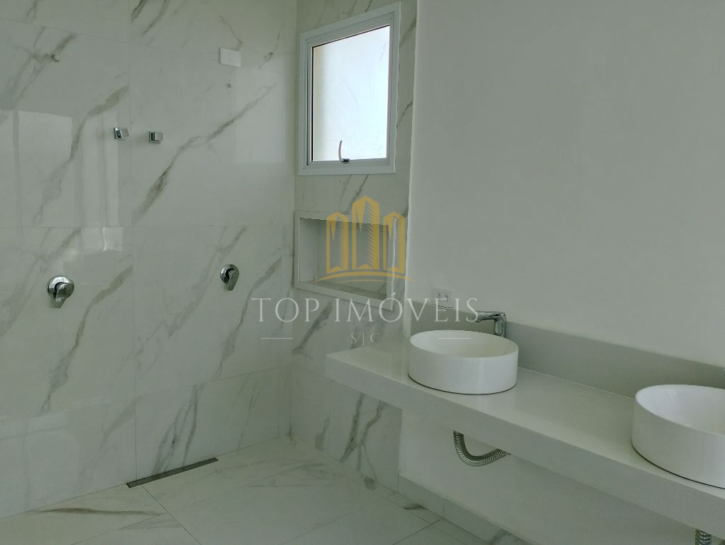 Exclusiva Residência Térrea de Alto Padrão no Condomínio Mont Blanc Luxo, Sustentabilidade e Conforto em 1.200m²