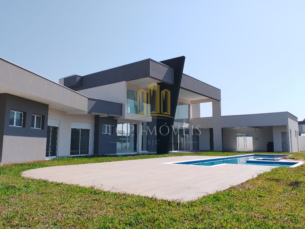 Exclusiva Residência Térrea de Alto Padrão no Condomínio Mont Blanc Luxo, Sustentabilidade e Conforto em 1.200m²