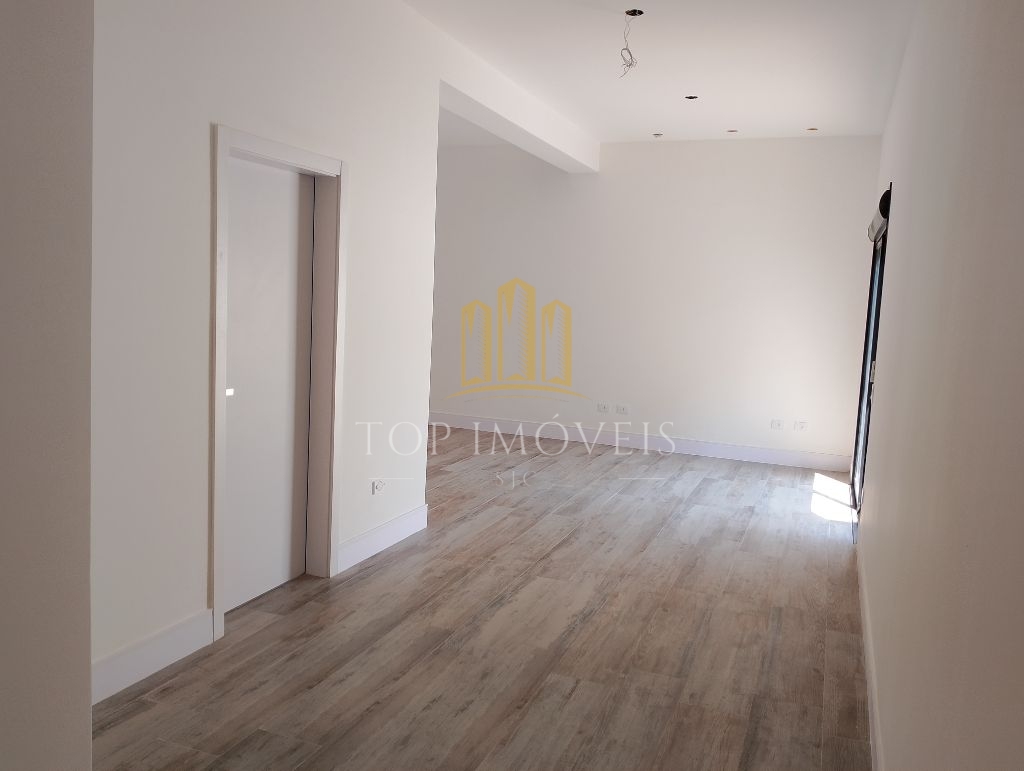 Casa Térrea de Alto Padrão no Condomínio Mont Blanc - Modernidade e Conforto em 770m²