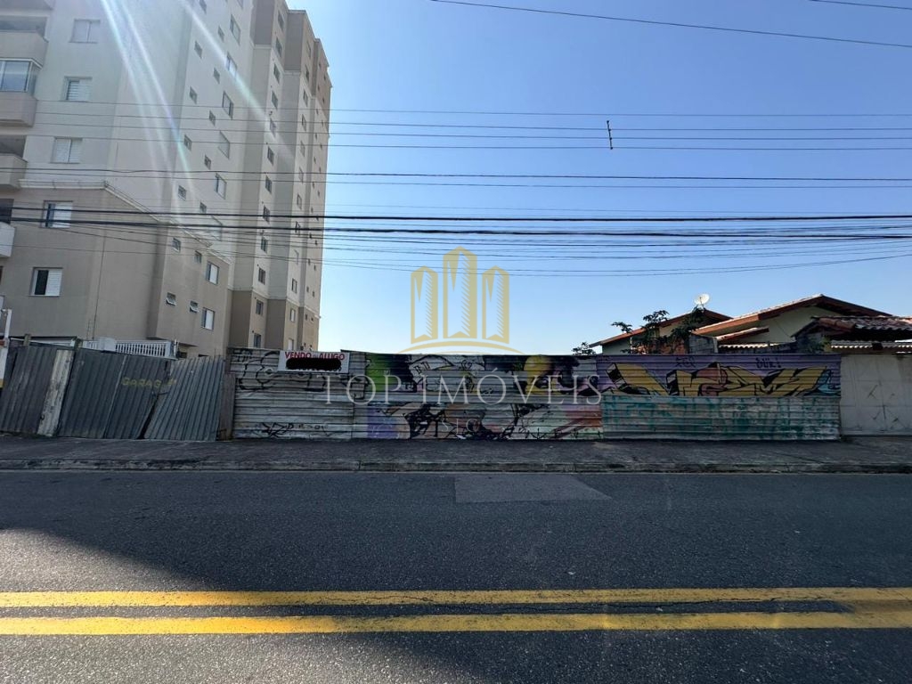 Area Comercial de 2.876.00 m² no Jardim Satelite, para construção de predio, ou galpão, excelente localização.