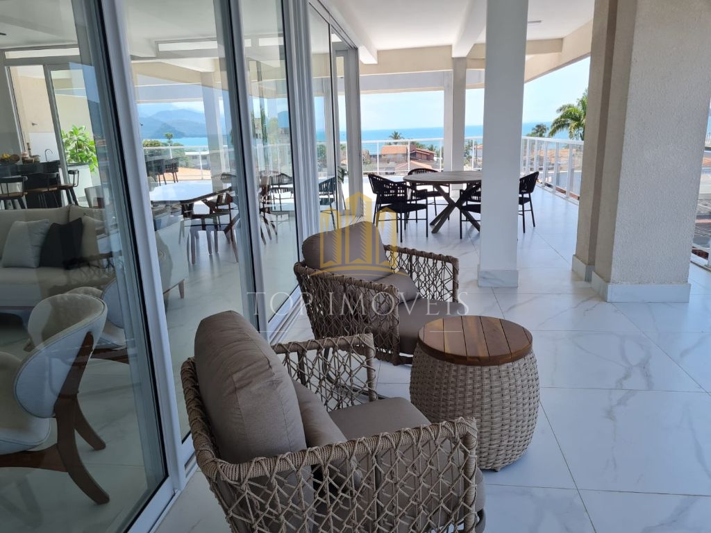 Luxo e Exclusividade à Beira-Mar: Cobertura dos Seus Sonhos em Ubatuba