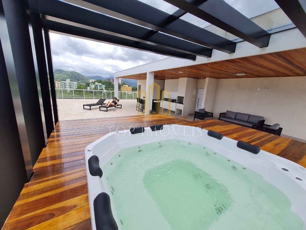 Luxo e Exclusividade à Beira-Mar: Cobertura dos Seus Sonhos em Ubatuba