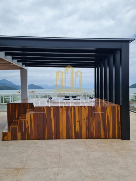 Luxo e Exclusividade à Beira-Mar: Cobertura dos Seus Sonhos em Ubatuba