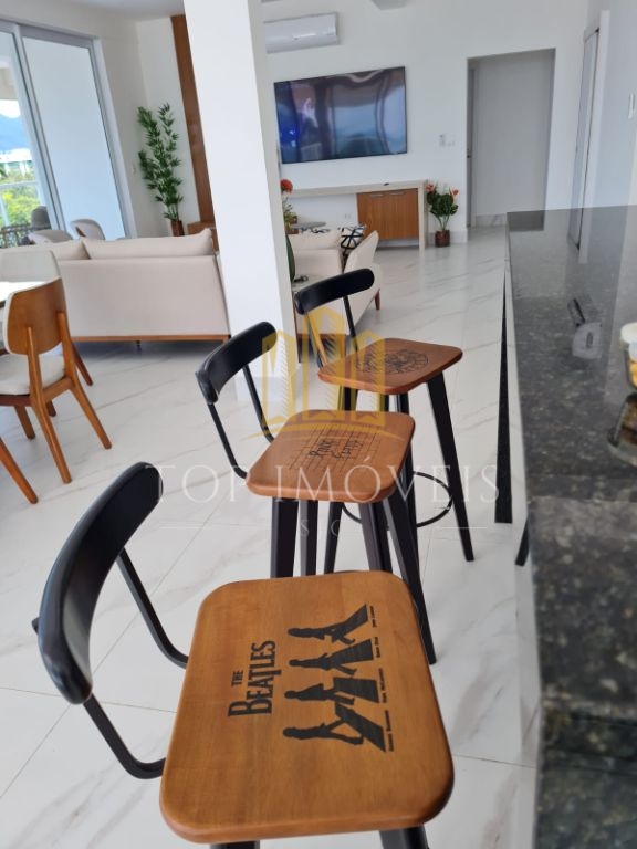 Luxo e Exclusividade à Beira-Mar: Cobertura dos Seus Sonhos em Ubatuba