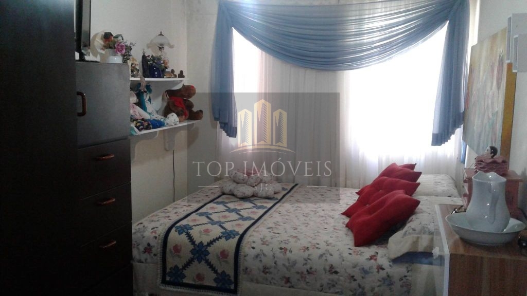 Apartamento com 2 dormitórios à venda no centro de Jacareí