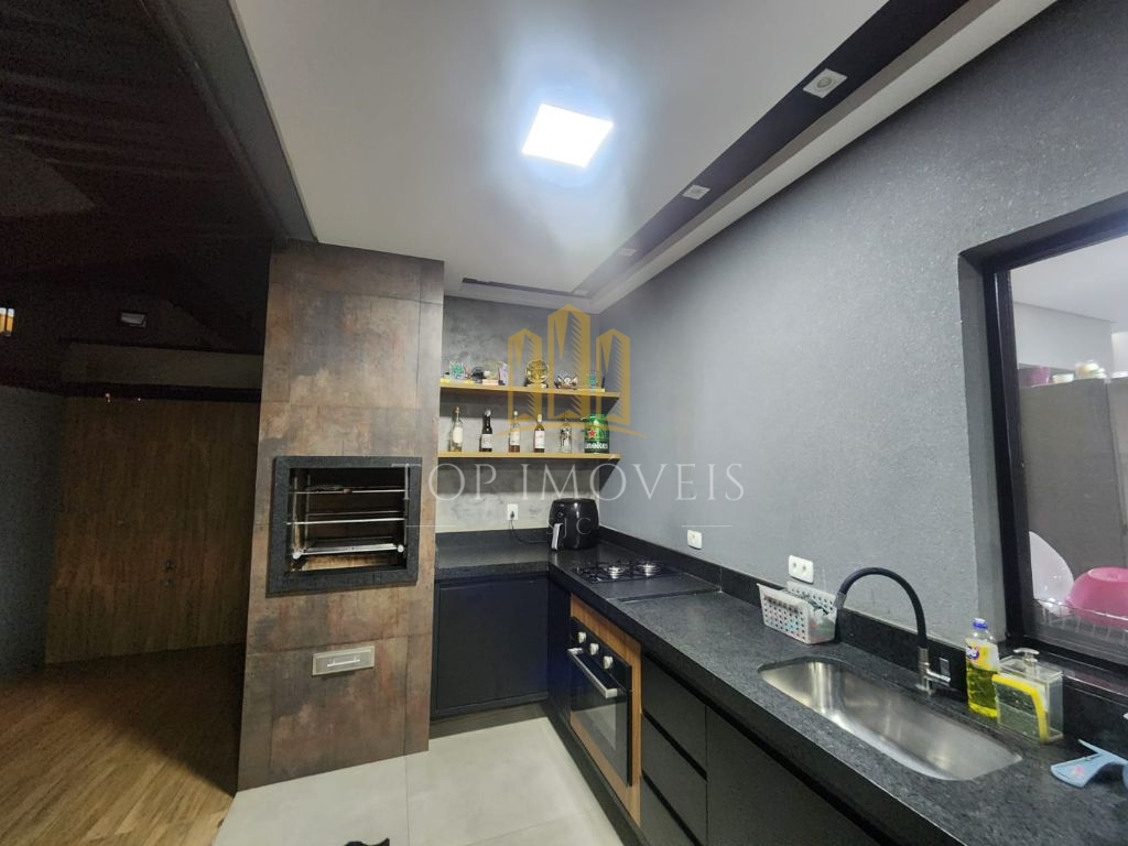 Excelente sobrado à venda, com 4 dormitórios 2 suites - 244 m² - Condominio Aruana