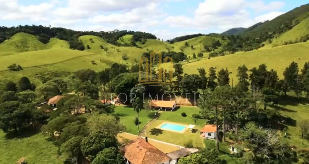 Belíssima Fazenda de Dupla Aptidão Gado de Corte e Leiteiro com 1.060 Alqueires e 6 Cachoeiras