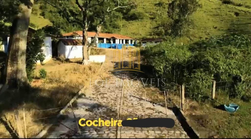 Belíssima Fazenda de Dupla Aptidão Gado de Corte e Leiteiro com 1.060 Alqueires e 6 Cachoeiras