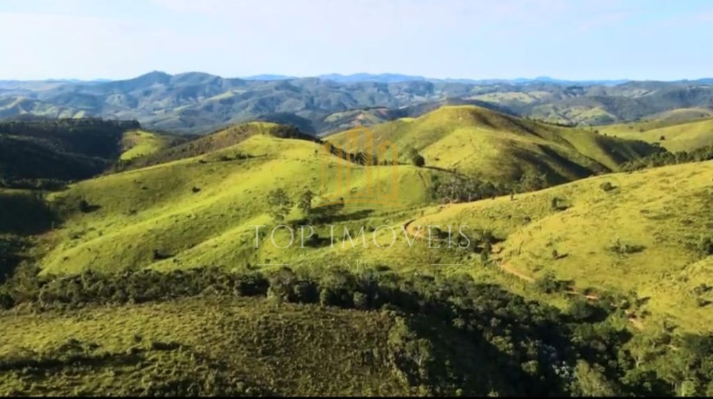 Belíssima Fazenda de Dupla Aptidão Gado de Corte e Leiteiro com 1.060 Alqueires e 6 Cachoeiras
