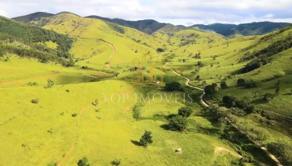 Belíssima Fazenda de Dupla Aptidão Gado de Corte e Leiteiro com 1.060 Alqueires e 6 Cachoeiras