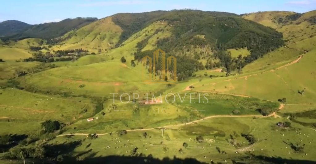 Belíssima Fazenda de Dupla Aptidão Gado de Corte e Leiteiro com 1.060 Alqueires e 6 Cachoeiras