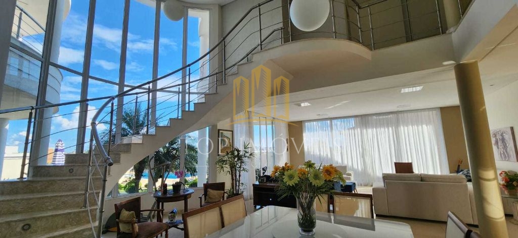 Casa à venda, 700m², 4 dormitórios, sendo 4 suítes, Reserva do Paratehy do Norte, São José dos Campos-SP.