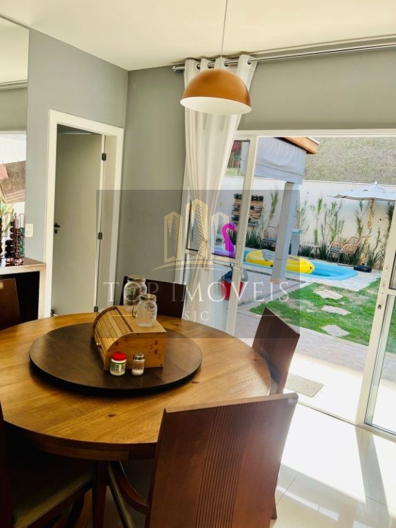 Excelente casa para locação em condomínio fechado no Urbanova - São José dos Campos/SP