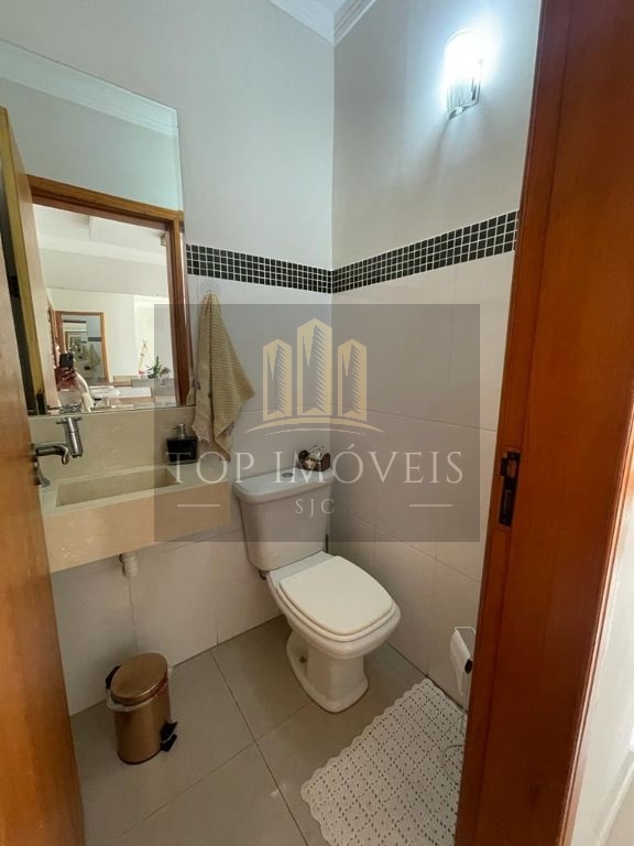 Ótima casa à venda, com 3 suites 169 m² - Vila Branca - Jacareí/SP