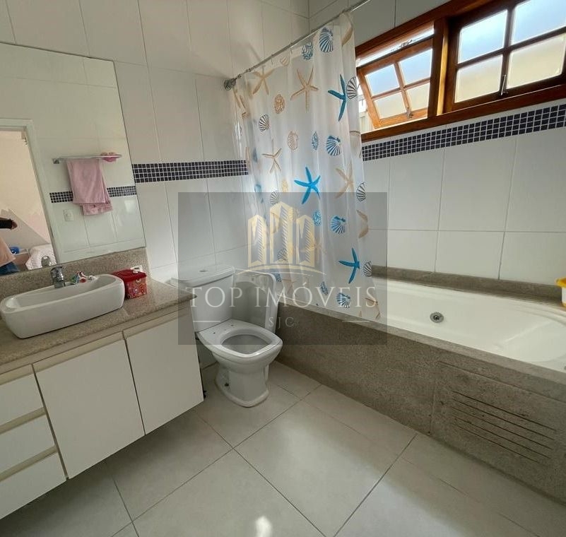 Ótima casa à venda, com 3 suites 169 m² - Vila Branca - Jacareí/SP
