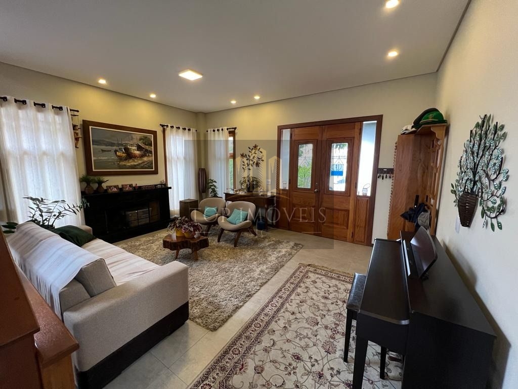 Excelente sobrado à venda, com 4 dormitórios, 380 m² por R$ 3.000.000,00 - Condomínio Residencial Monte Carlo - São José dos Campos/SP
