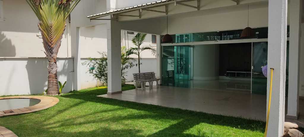 Sobrado com 4 dormitórios, 450 m² - aluguel por R$ 13.900,00/mês - Jardim Aquarius - São José dos Campos/SP