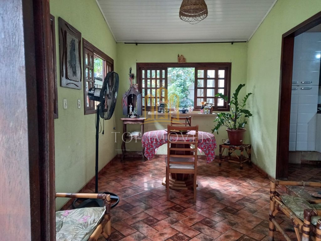 Espaçosa casa tres dormitorios com ponto comercial em altos de santana