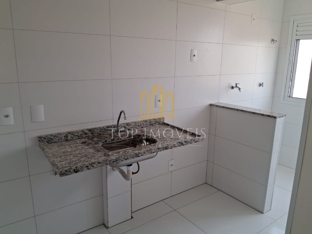Apartamento 65,5m² á venda - 3 dormitórios - 2 Banheiros - Residencial Flamboyant