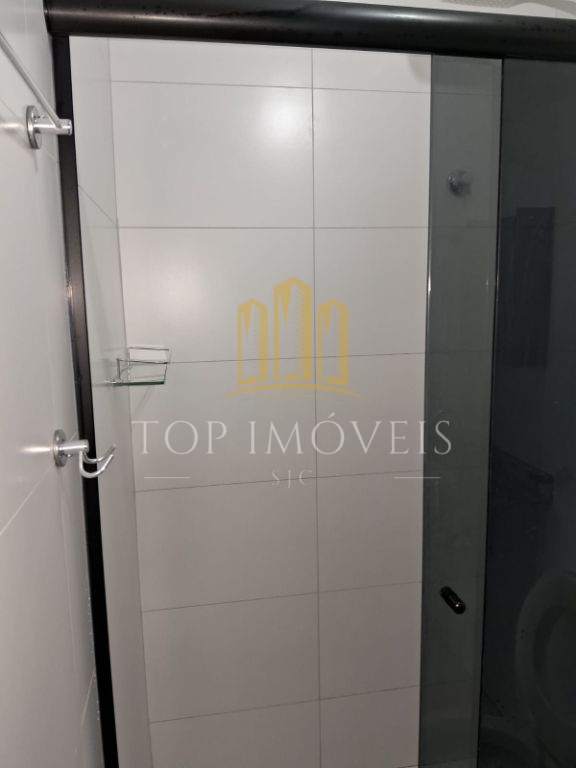 Apartamento 65,5m² á venda - 3 dormitórios - 2 Banheiros - Residencial Flamboyant