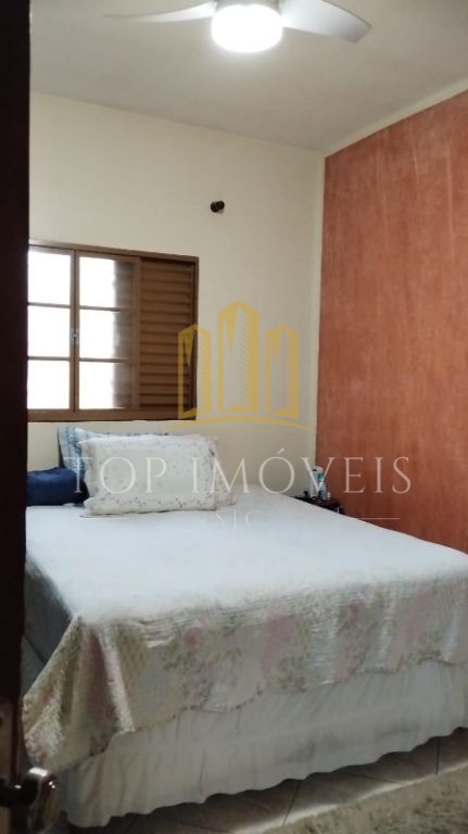 Sobrado Aconchegante no Loteamento Residencial Vista Linda Conforto e Lazer para a Família