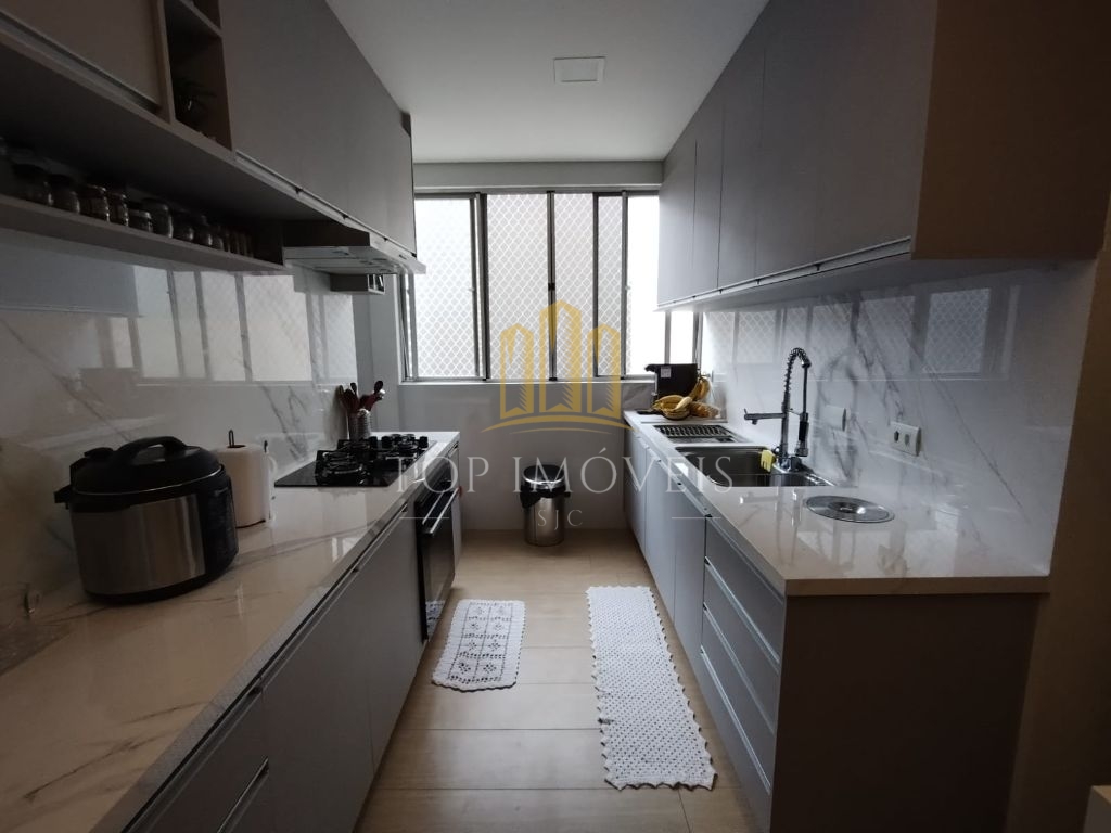 Apartamento com 95 metros, 3 dormitórios suite e totalmente reformado, e todo planejado, cozinha integrada com a sala