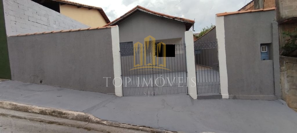 Casa com Terreno Amplo Jd. Paraíso, Jacareí