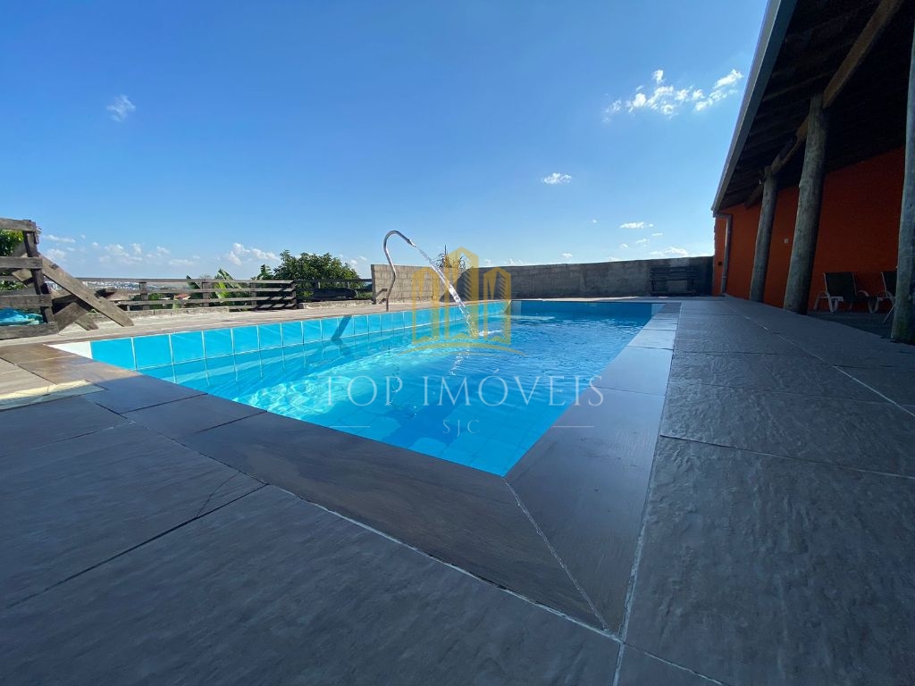 Maravilhosa Chácara com Vista Paradisiaca Piscina 3 dormitórios 2 banheiros Descubra o refúgio dos seus sonhos nesta encantadora chácara, perfeita para relaxar e aproveitar momentos especiais com…