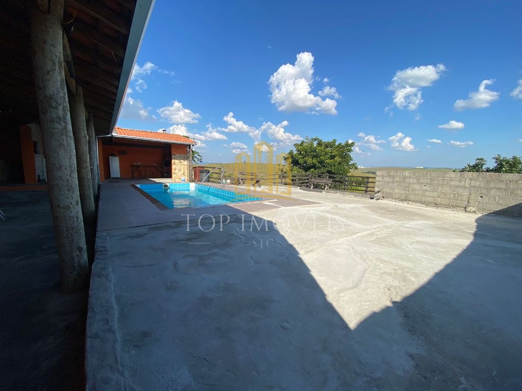 Maravilhosa Chácara com Vista Paradisiaca Piscina 3 dormitórios 2 banheiros Descubra o refúgio dos seus sonhos nesta encantadora chácara, perfeita para relaxar e aproveitar momentos especiais com…