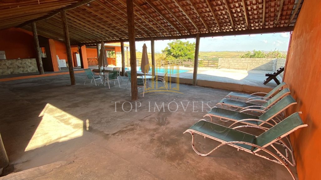 Maravilhosa Chácara com Vista Paradisiaca Piscina 3 dormitórios 2 banheiros Descubra o refúgio dos seus sonhos nesta encantadora chácara, perfeita para relaxar e aproveitar momentos especiais com…