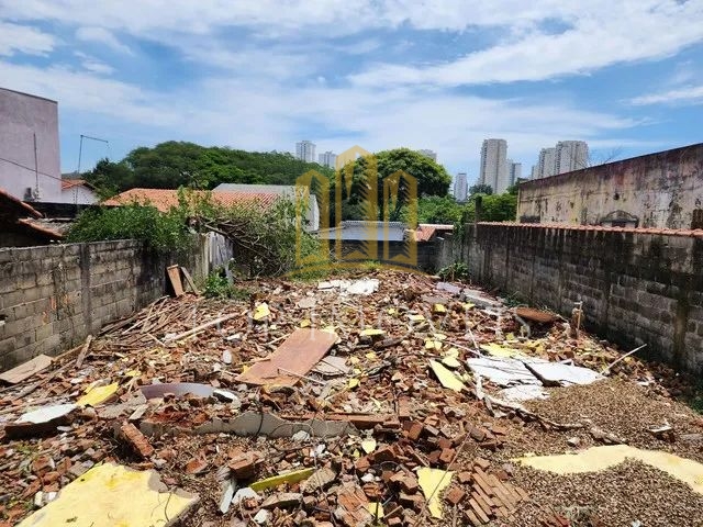 Ótima localização Terreno 300m² no Parque Industrial