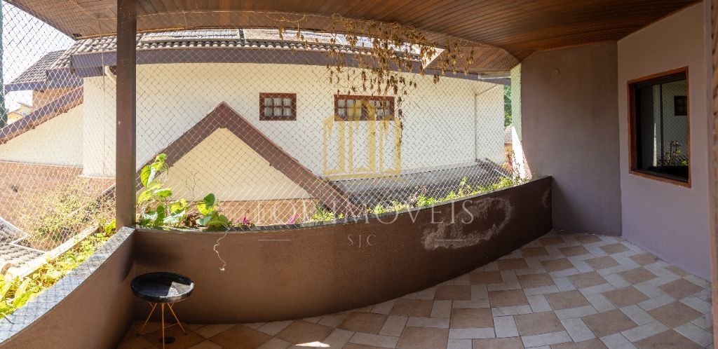Belíssimo Sobrado em Condomínio Fechado - Esplanada do Sol 5 suítes piscina churrasqueira 700 metros de construção