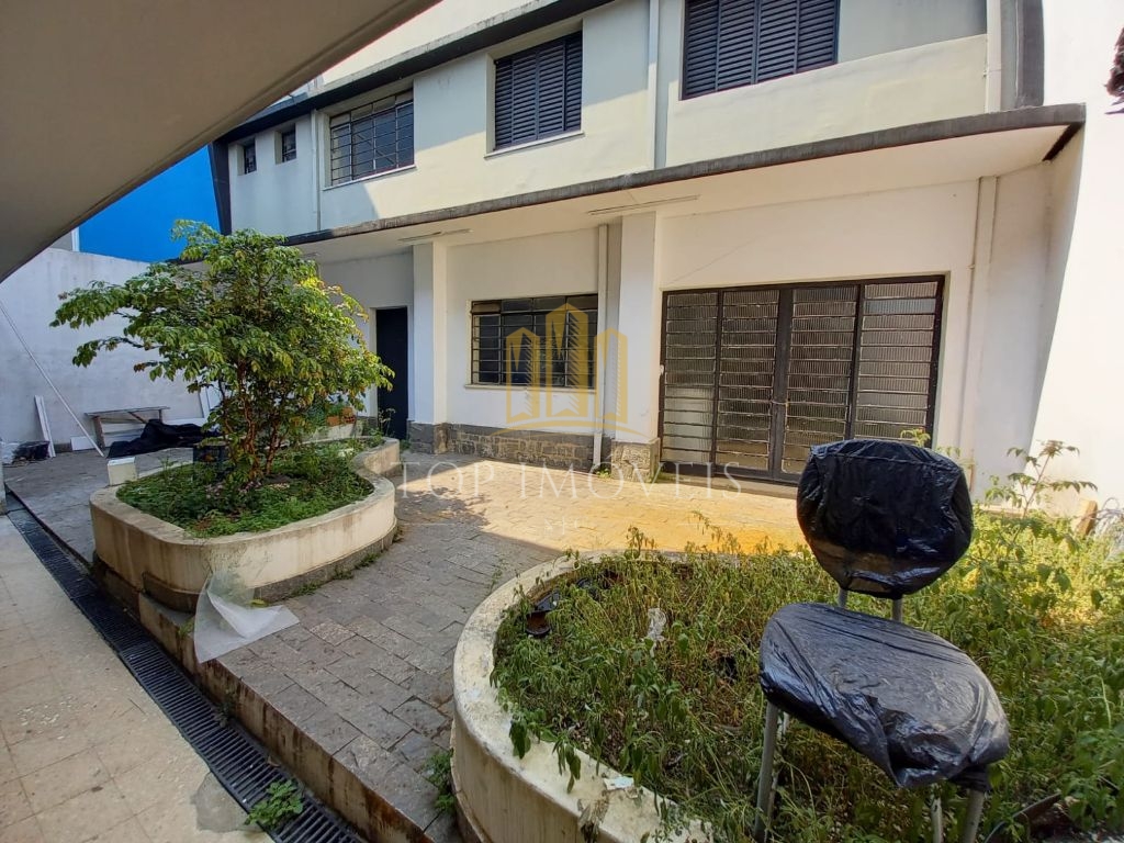 Maravilhosa casa mansão no centro de São José dos campos
