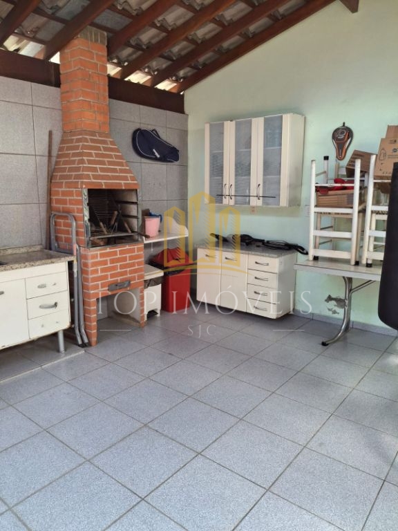 Maravilhosa casa quatro dormitorios no jardim das industrias