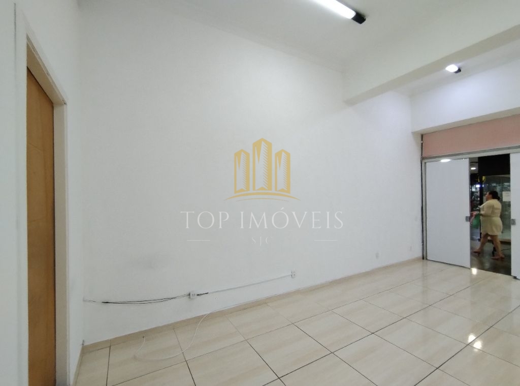 Ótima Oportunidade: Sala Comercial no Shopping para Venda ou Localização