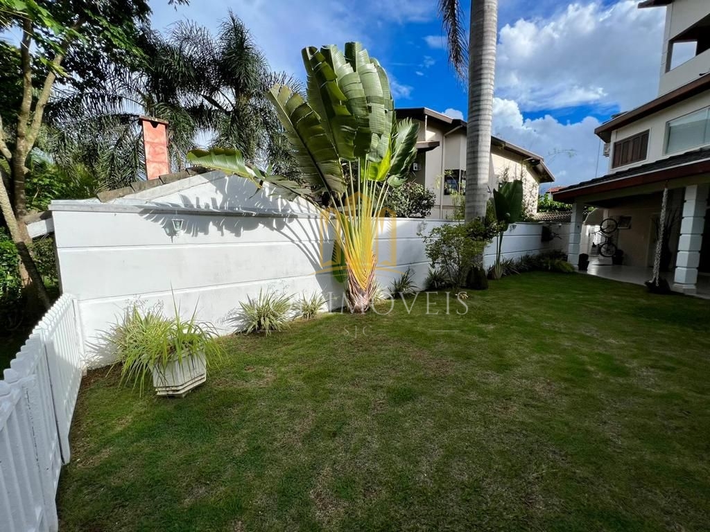 Casa à Venda com 5 Suítes Em Sao Jose Dos Campos