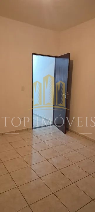 Linda casa dois dormitorios suíte no parque interlagos