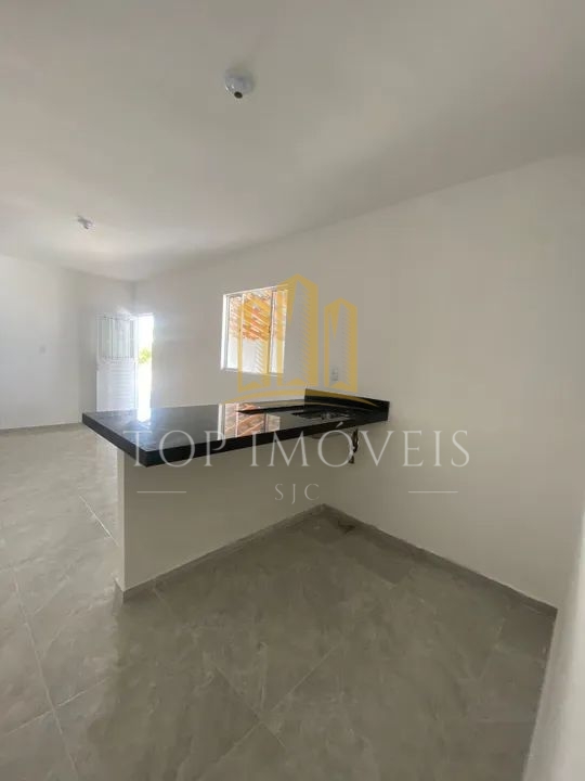 Maravilhosa casa 2 dormitórios suíte no jardim mariana II