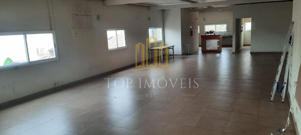 Prédio Comercial em Pleno Funcionamento em frente hospital da Vila