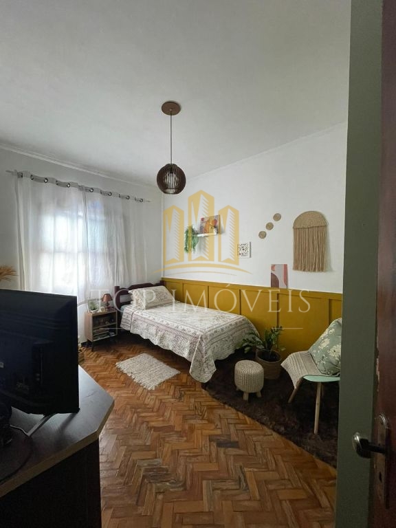Linda Casa Localizada no Jardim Portugal com Planejados