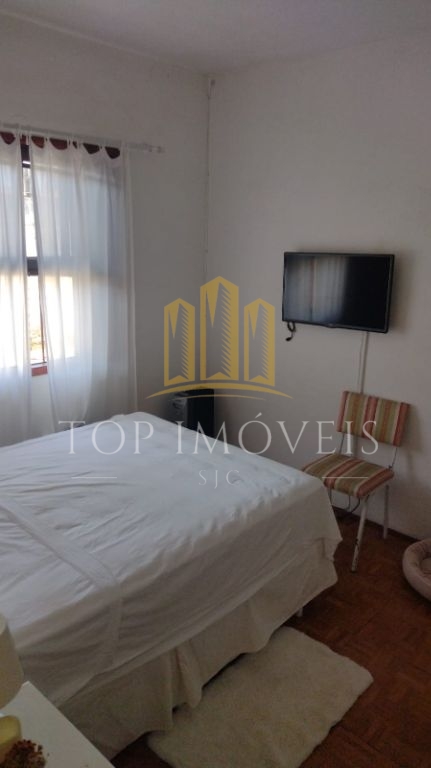 Oportunidade Imperdível - Casa em Condomínio no Residencial Jardim das Flores