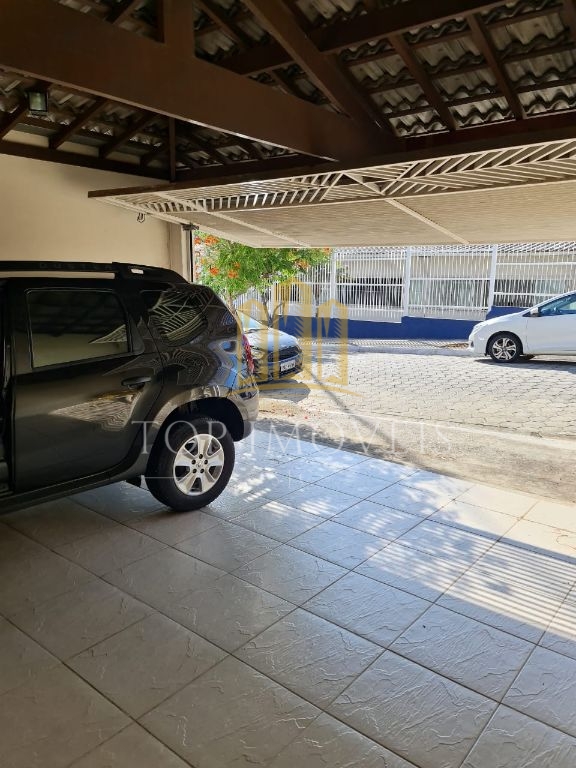 Lindo sobrado no Jardim Rodolfo