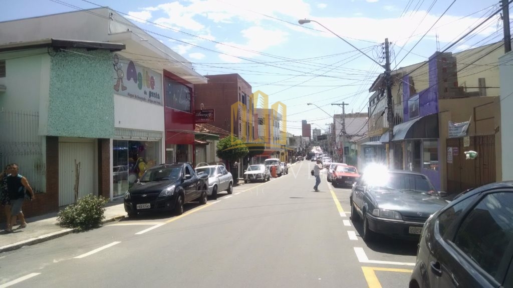 Ótima Localização Casa no Centro de Pinda 360 metros de Terreno - foto 2