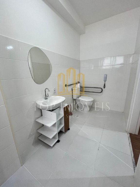 Excelente Apartamento de 1 Dormitório, Próximo ao Supermercado Semar - A 10 Minutos do Centro de Taubate