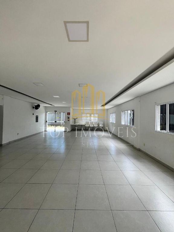 Excelente Apartamento de 1 Dormitório, Próximo ao Supermercado Semar - A 10 Minutos do Centro de Taubate