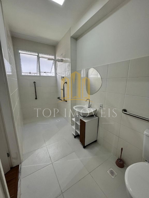 Excelente Apartamento de 1 Dormitório, Próximo ao Supermercado Semar - A 10 Minutos do Centro de Taubate