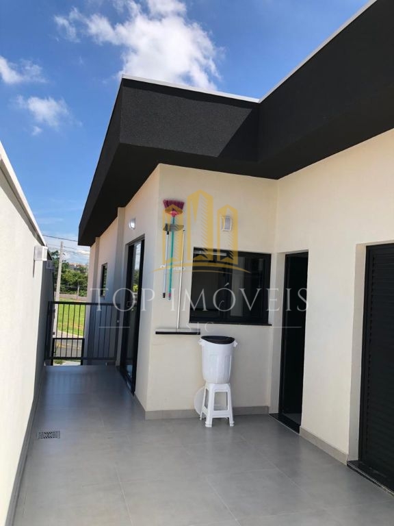 Linda Casa de Alto Padrão no Condomínio Residencial Malibu - Caçapava S/P