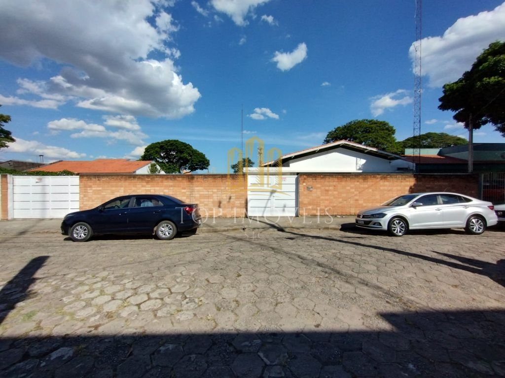 Ótima Casa/Comercio no Centro de São José dos Campos Terreno 624 metros