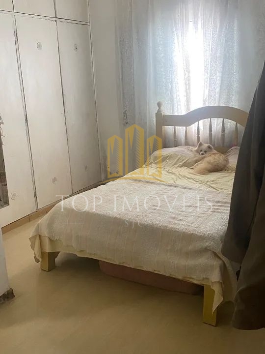 Excelente Casa Localizada no Satelite com piscina ,churrasqueira e lareira com ponto comercial na frente que pode ser alugado.